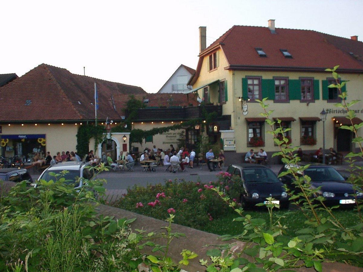 Gasthaus Alte Brauerei إيتينهايم المظهر الخارجي الصورة